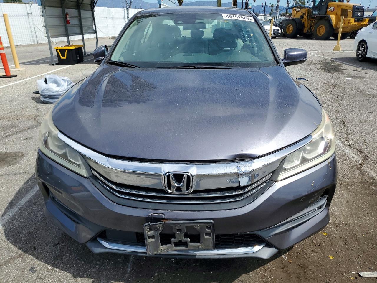 2016 HONDA ACCORD EX photo 9