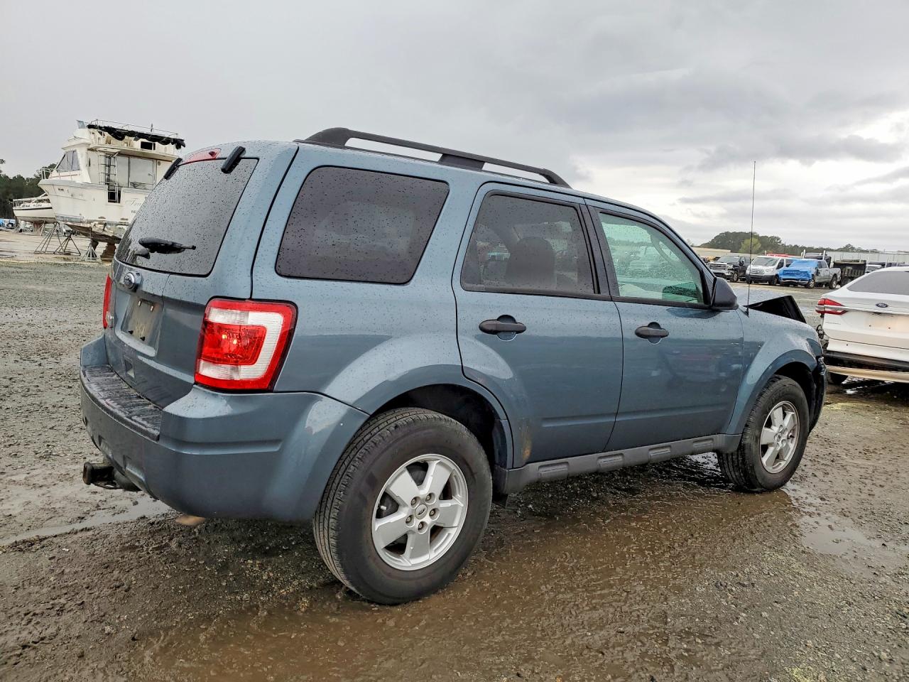 2012 FORD ESCAPE XLT photo 5