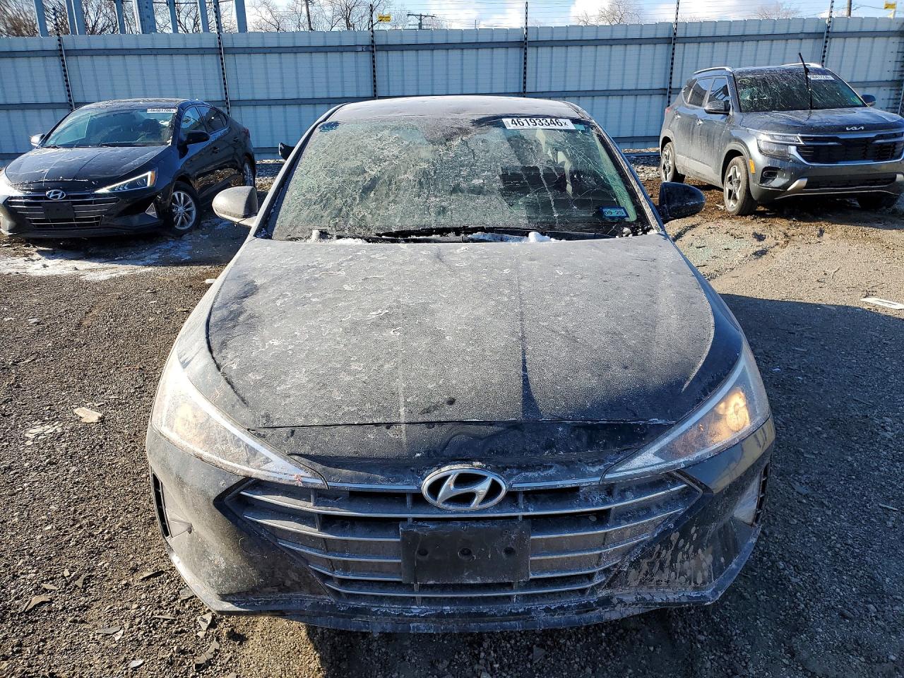 2020 HYUNDAI ELANTRA SEL photo 9