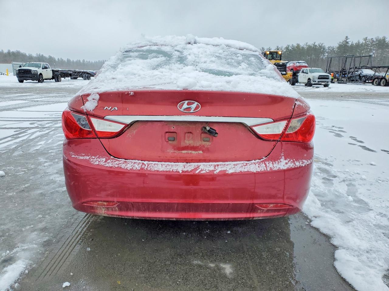 2011 HYUNDAI SONATA GLS photo 16