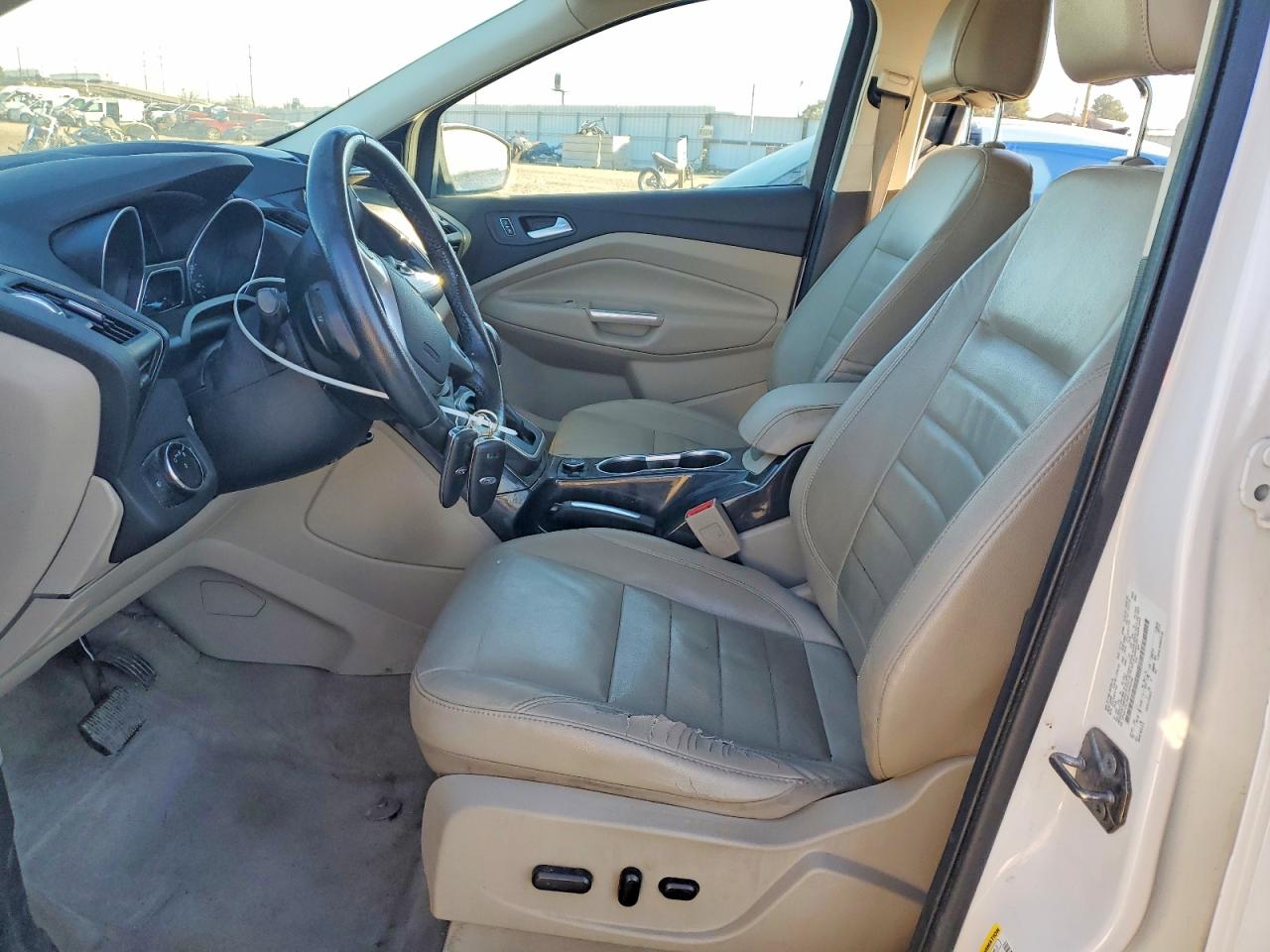 2014 FORD ESCAPE TITANIUM photo 13