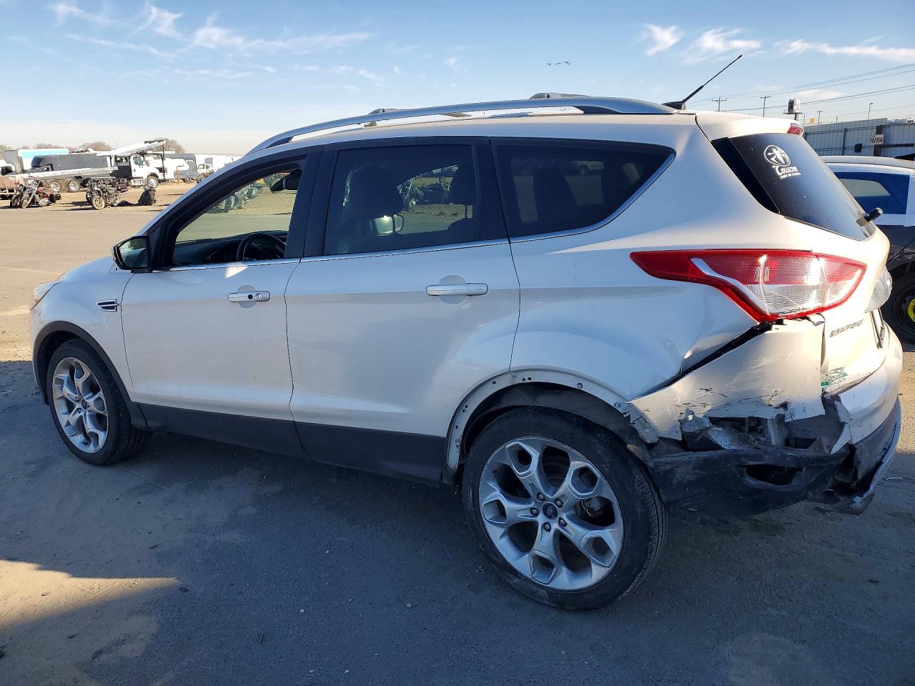 2014 FORD ESCAPE TITANIUM photo 3