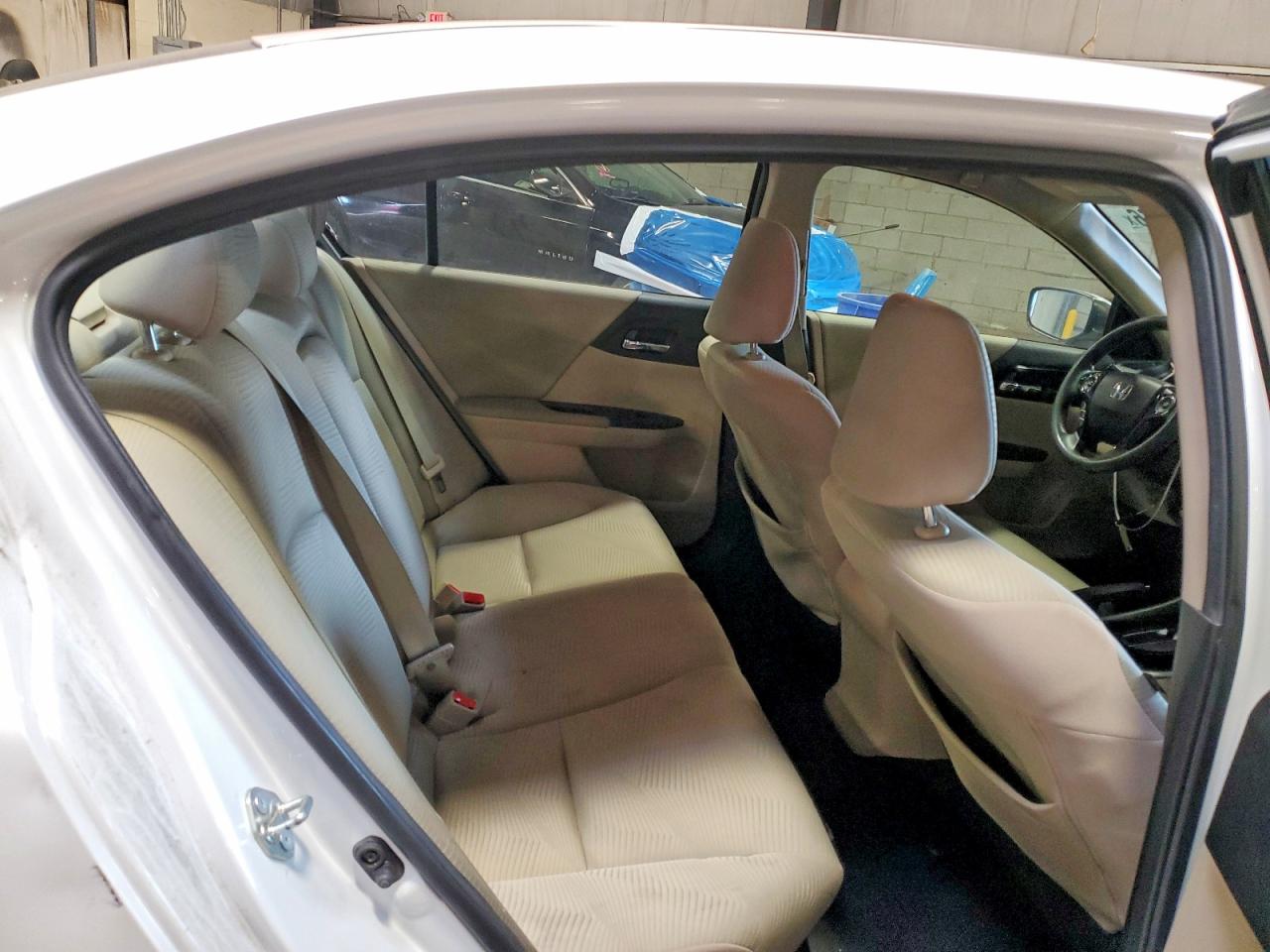2016 HONDA ACCORD LX photo 10