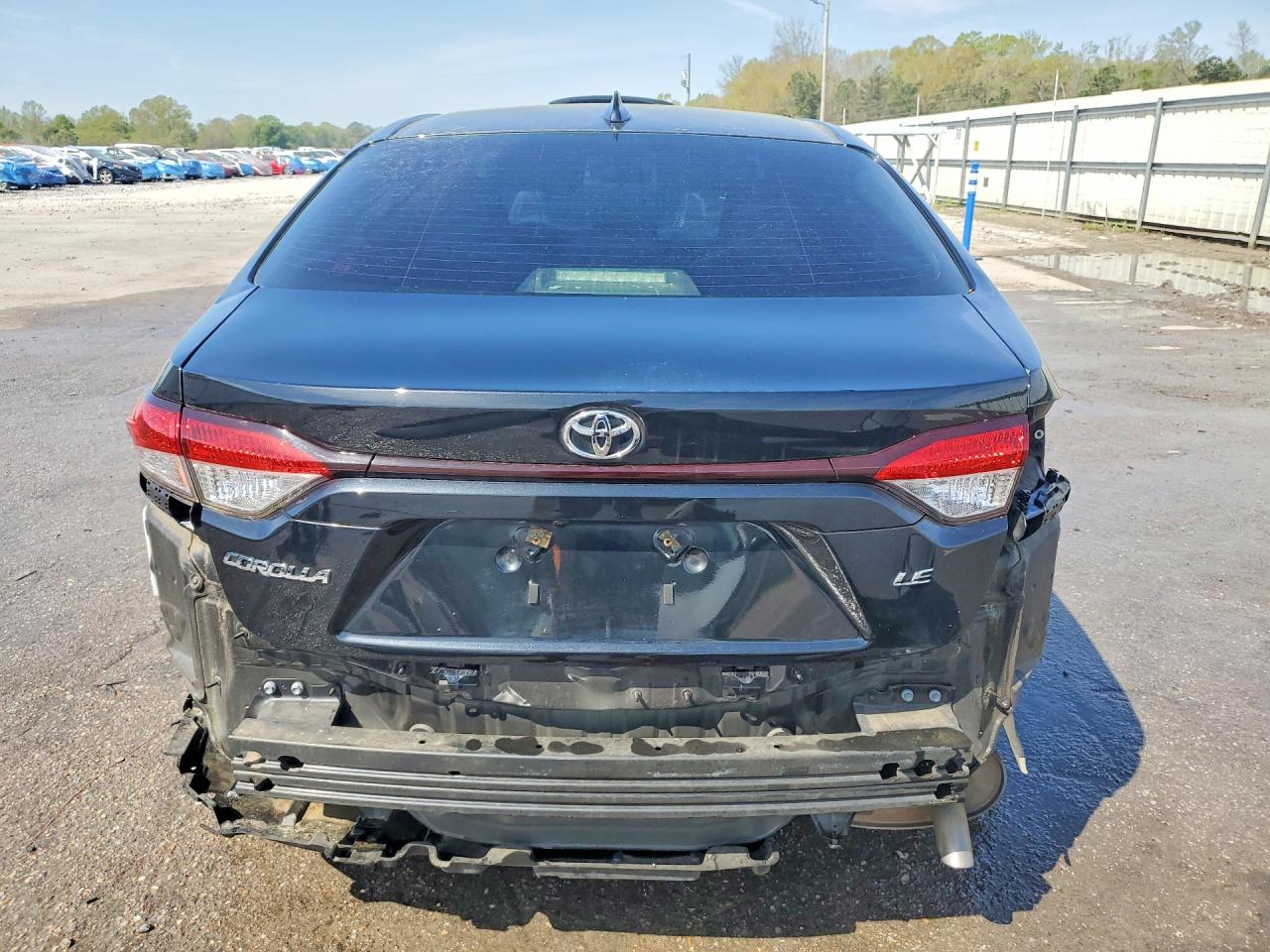 2021 TOYOTA COROLLA LE photo 16