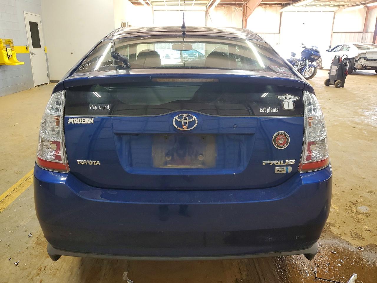 2008 TOYOTA PRIUS BASE photo 6