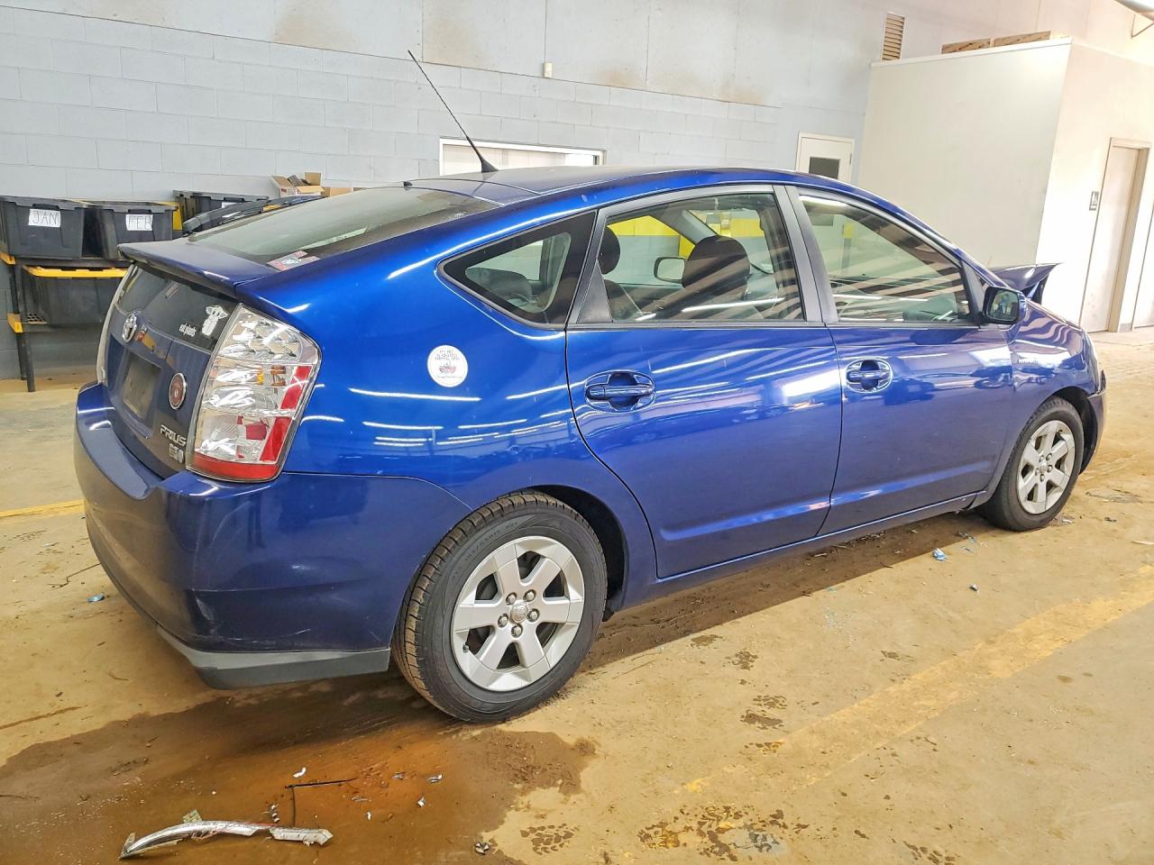 2008 TOYOTA PRIUS BASE photo 3