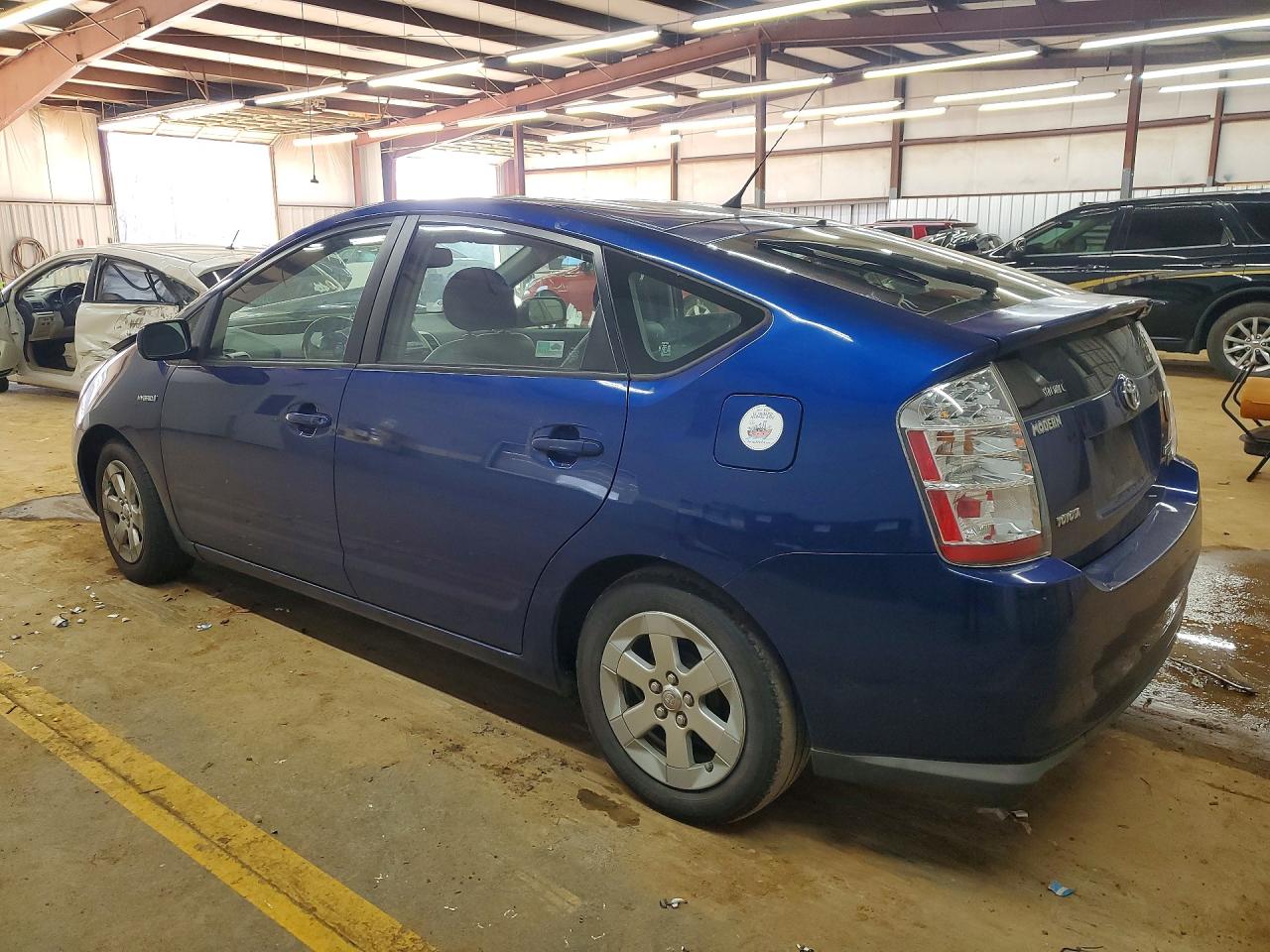 2008 TOYOTA PRIUS BASE photo 2