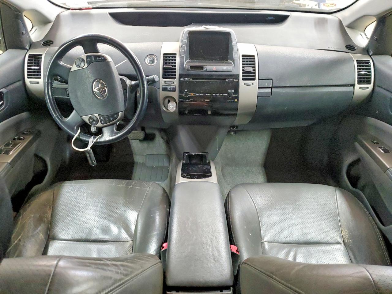 2008 TOYOTA PRIUS BASE photo 8