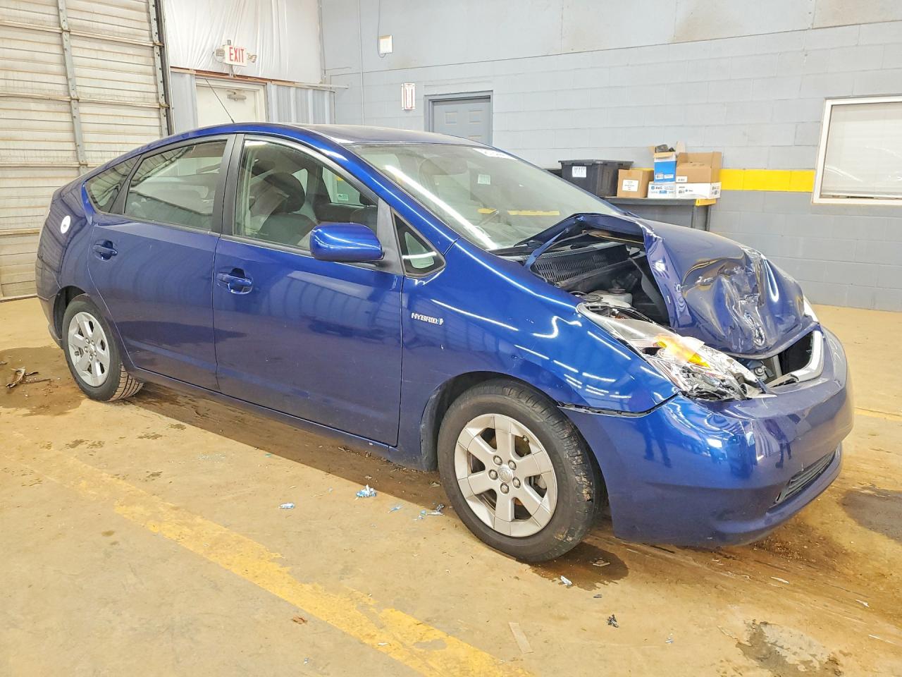 2008 TOYOTA PRIUS BASE photo 4
