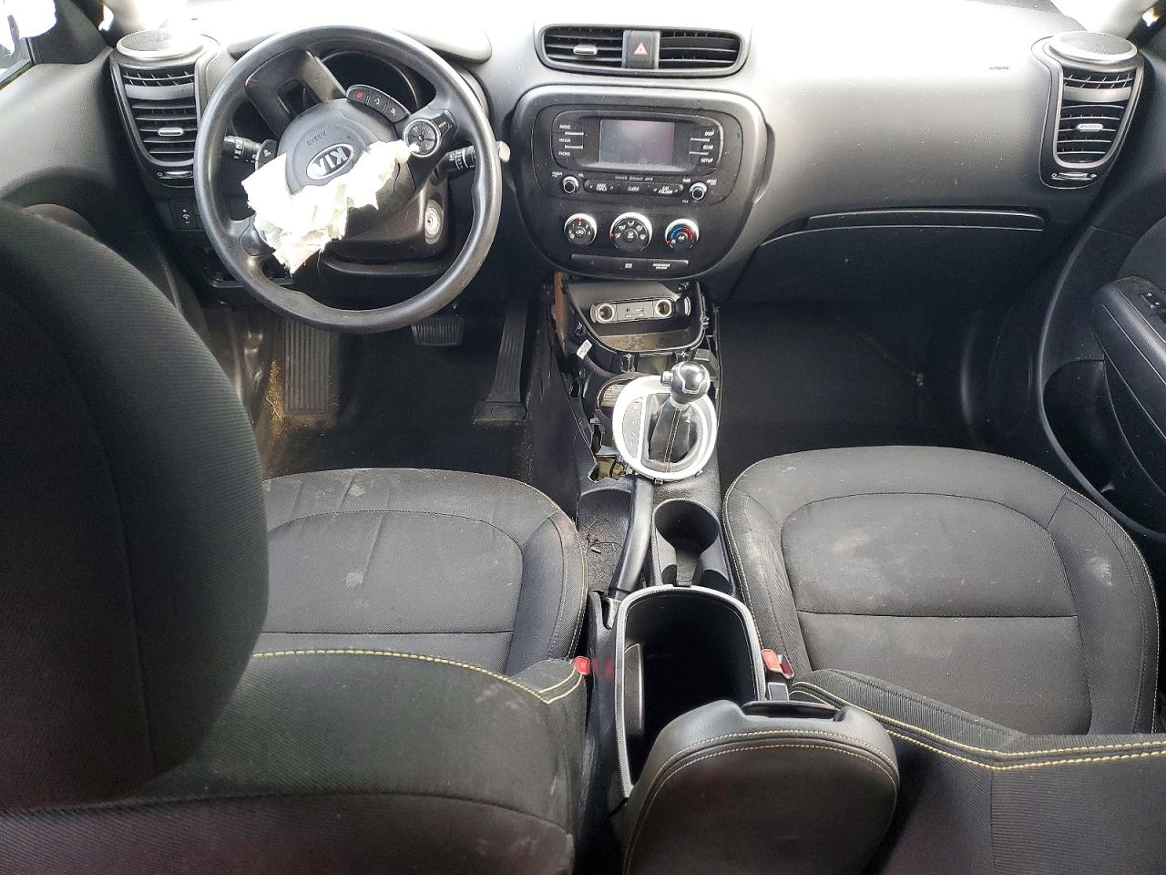 2016 KIA SOUL + photo 8