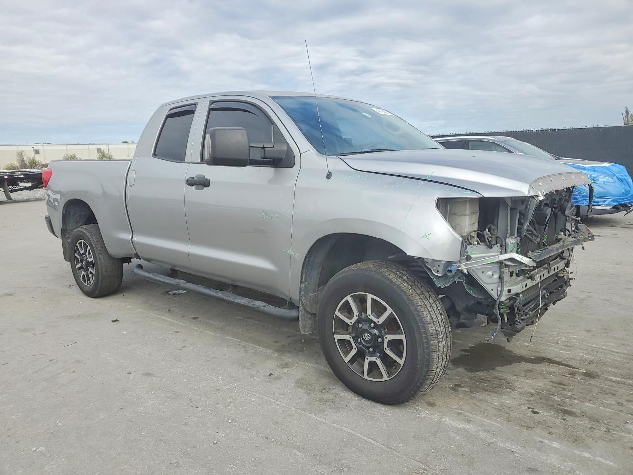 2011 TOYOTA TUNDRA GRADE photo 7