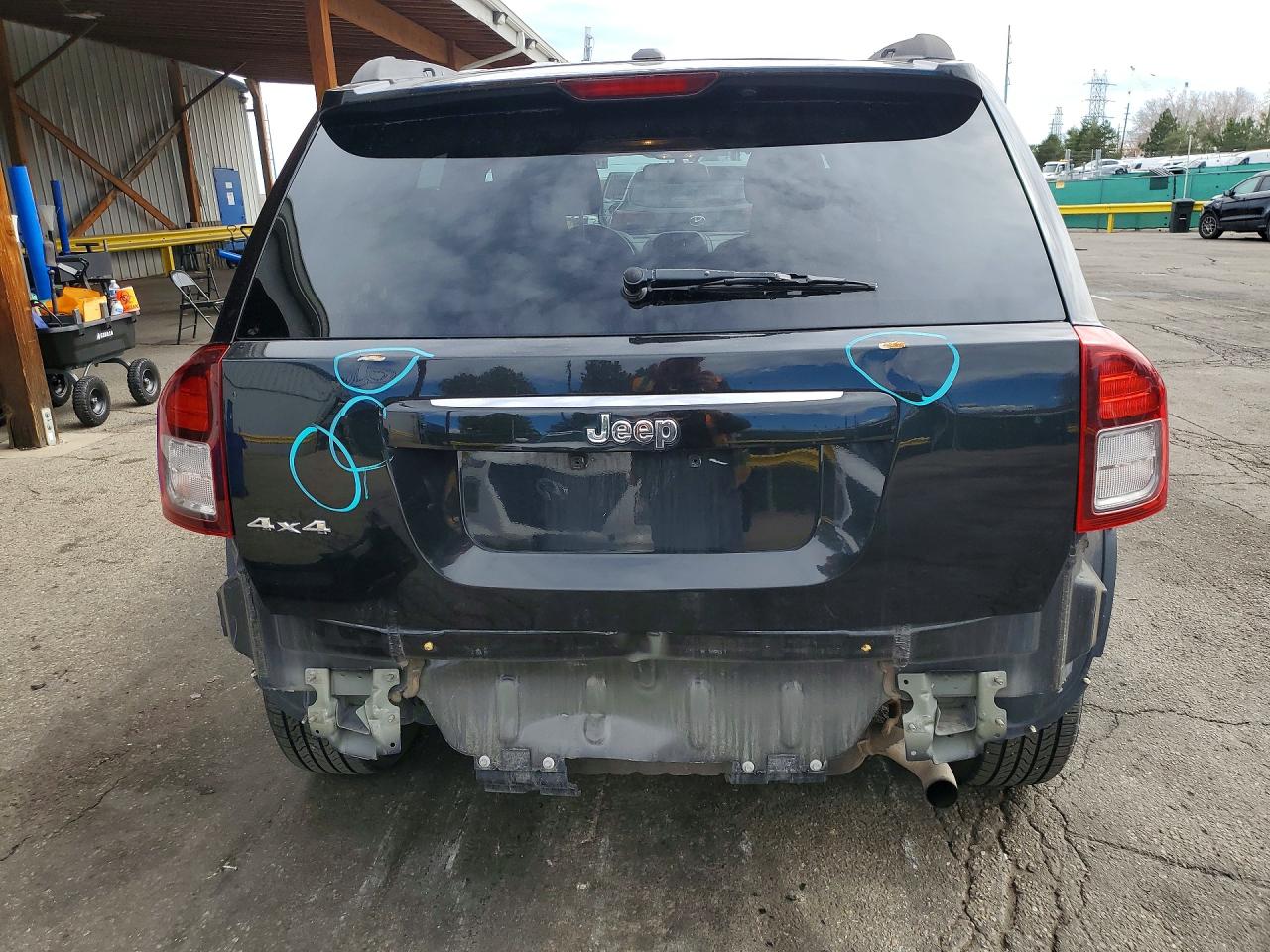 2016 JEEP COMPASS photo 11