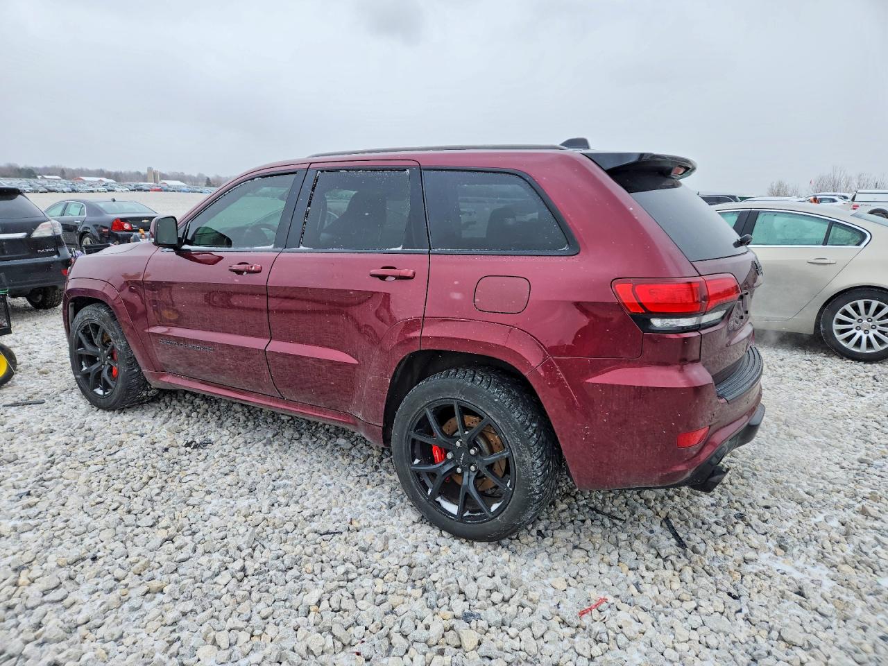 2016 JEEP GRAND CHEROKEE SRT-8 photo 3