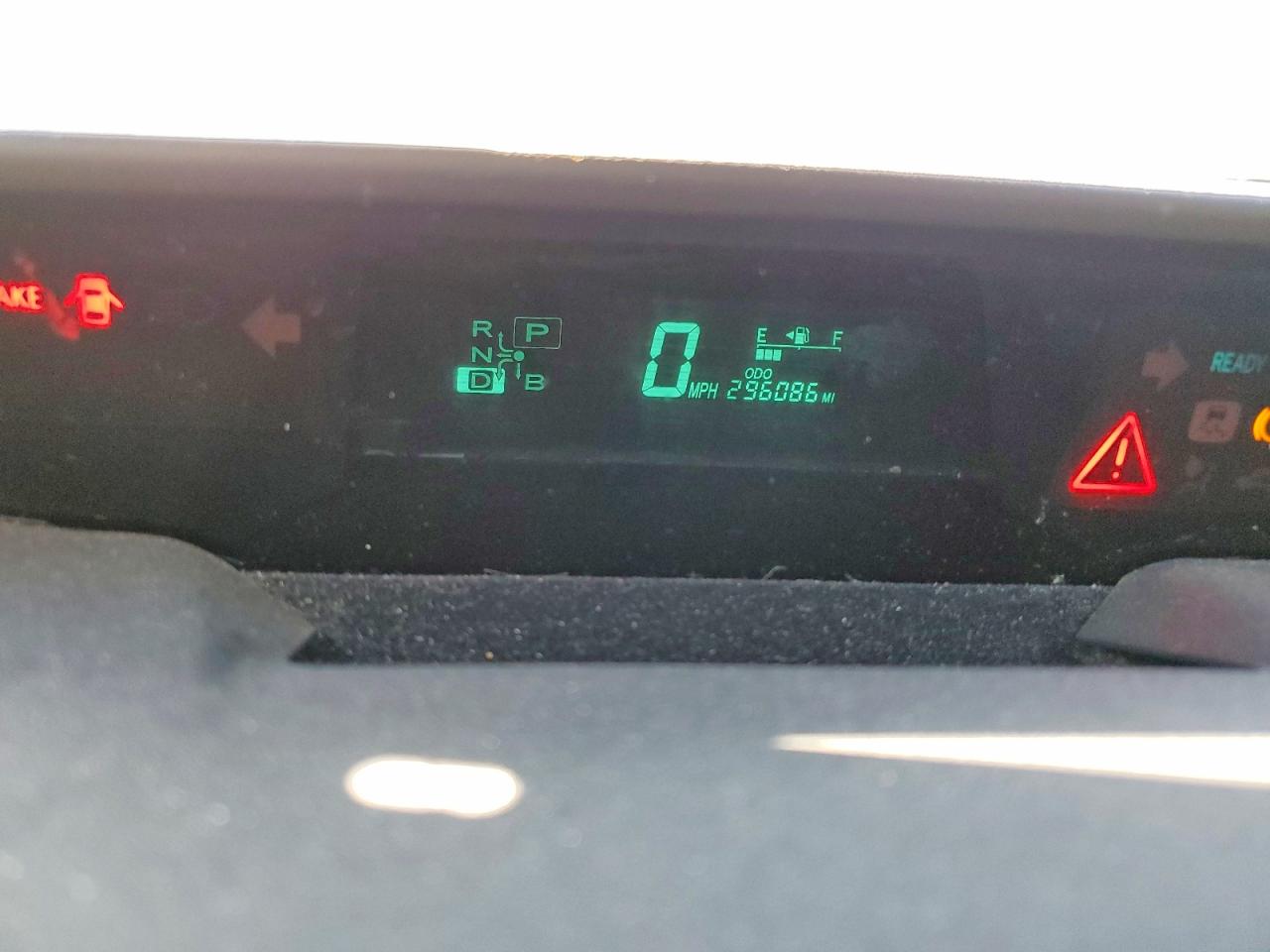 2008 TOYOTA PRIUS BASE photo 9