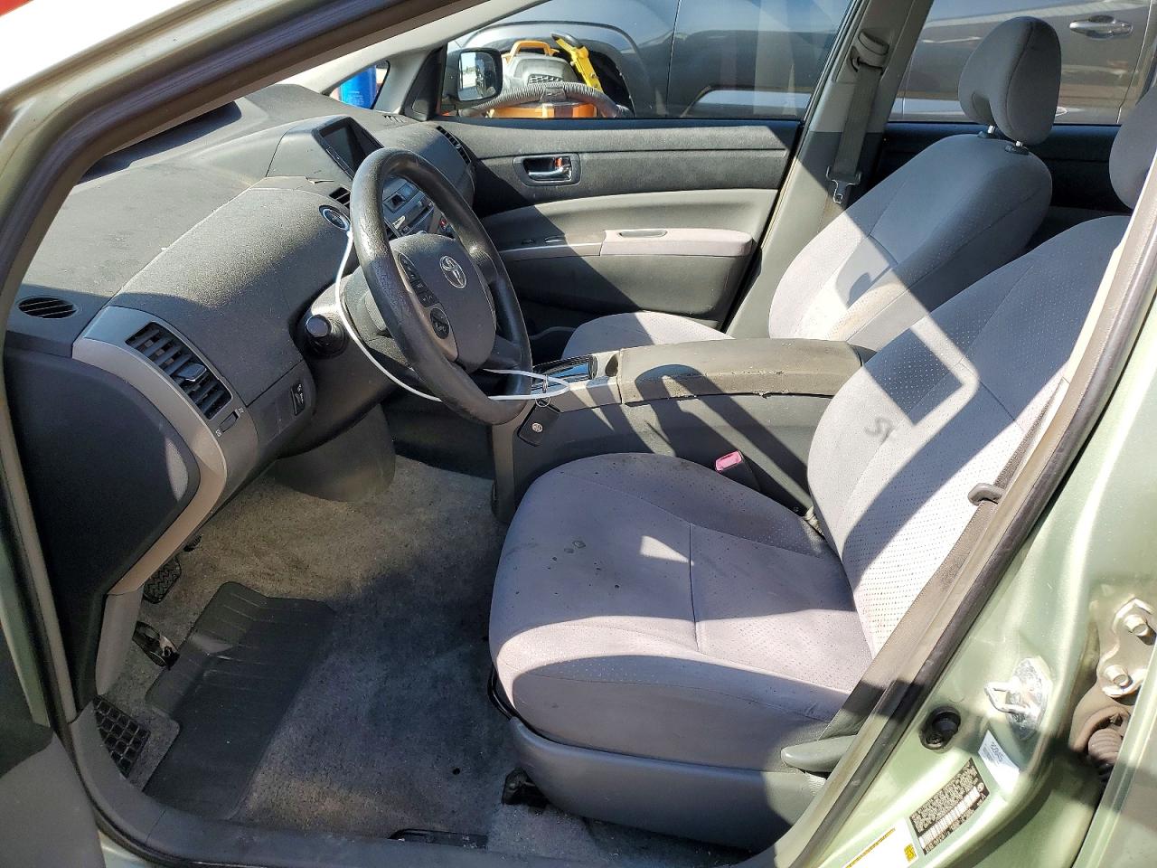 2008 TOYOTA PRIUS BASE photo 7