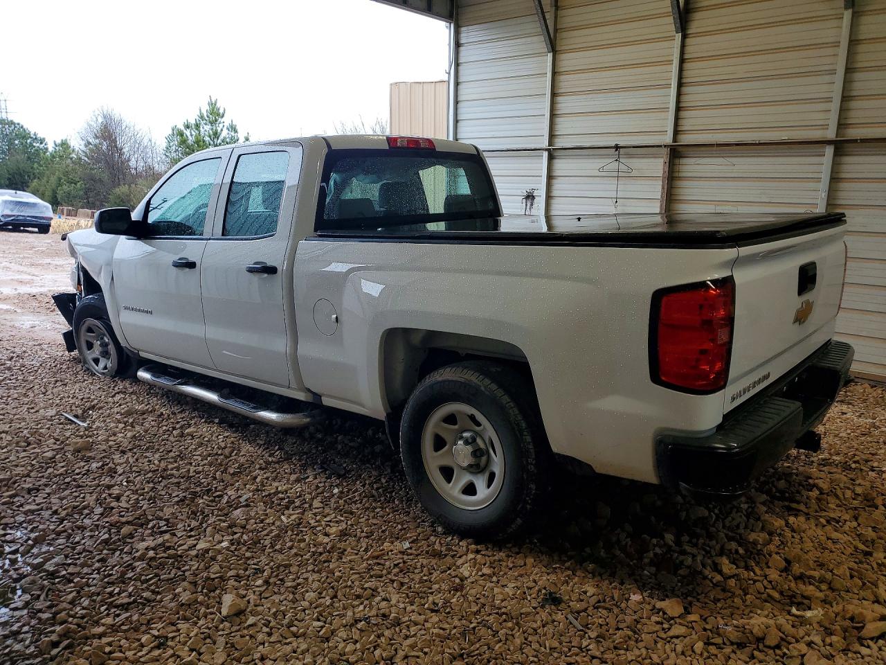 2017 CHEVROLET SILVERADO C1500 photo 3