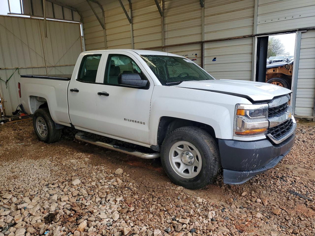2017 CHEVROLET SILVERADO C1500 photo 7