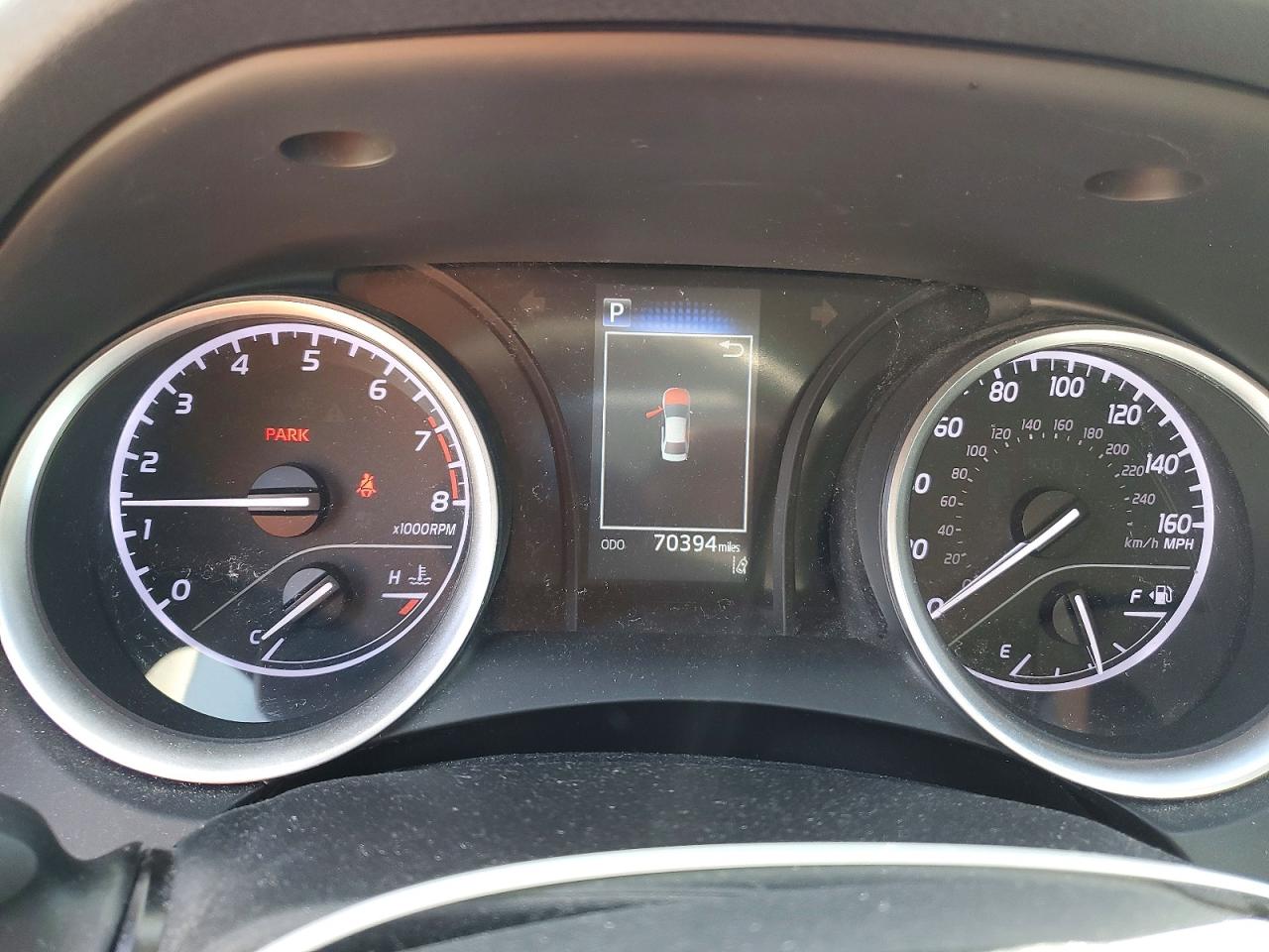 2021 TOYOTA CAMRY LE photo 17