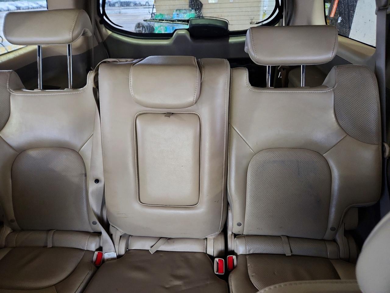 2011 NISSAN PATHFINDER S photo 19