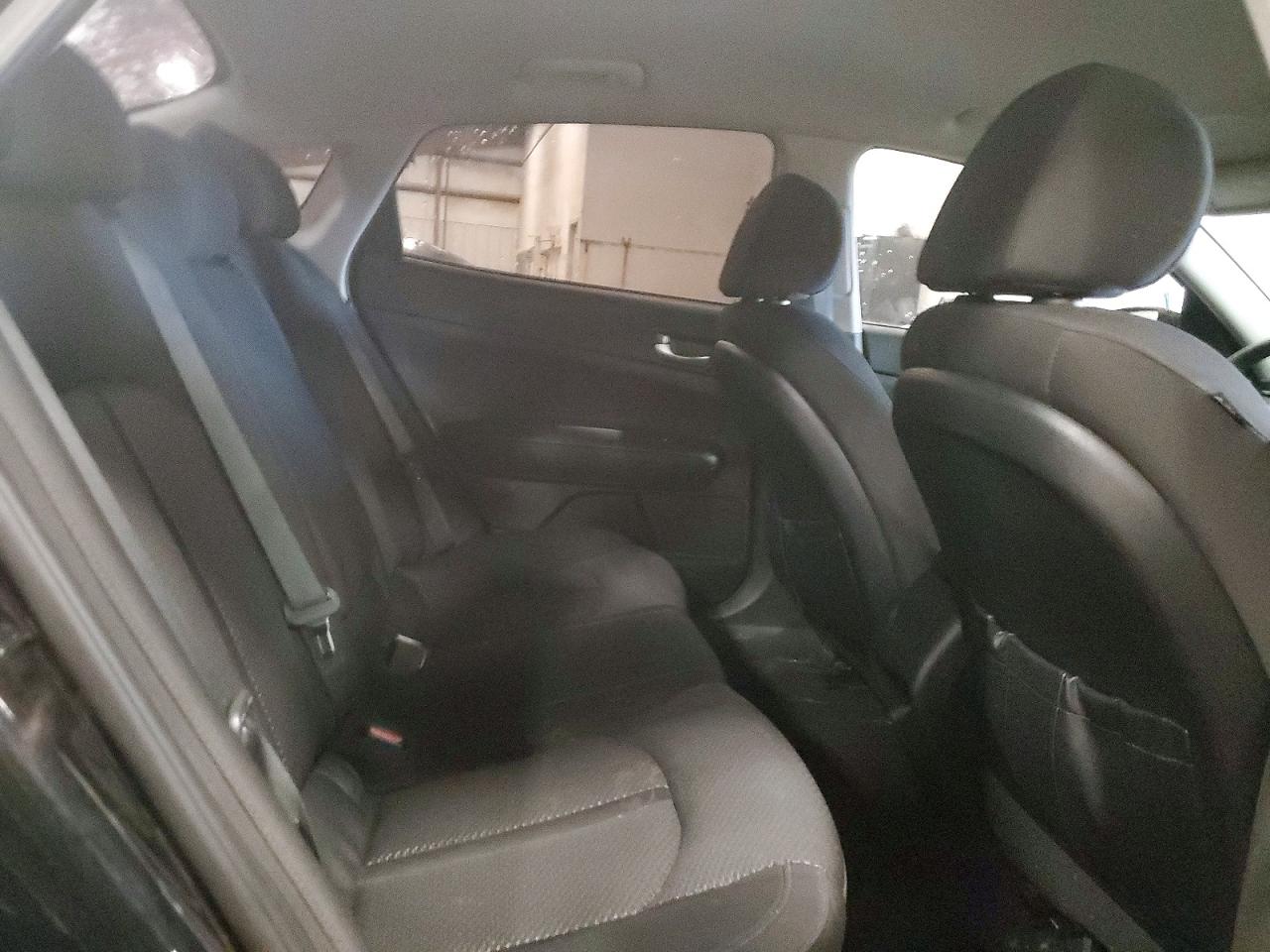 2018 KIA OPTIMA LX photo 19