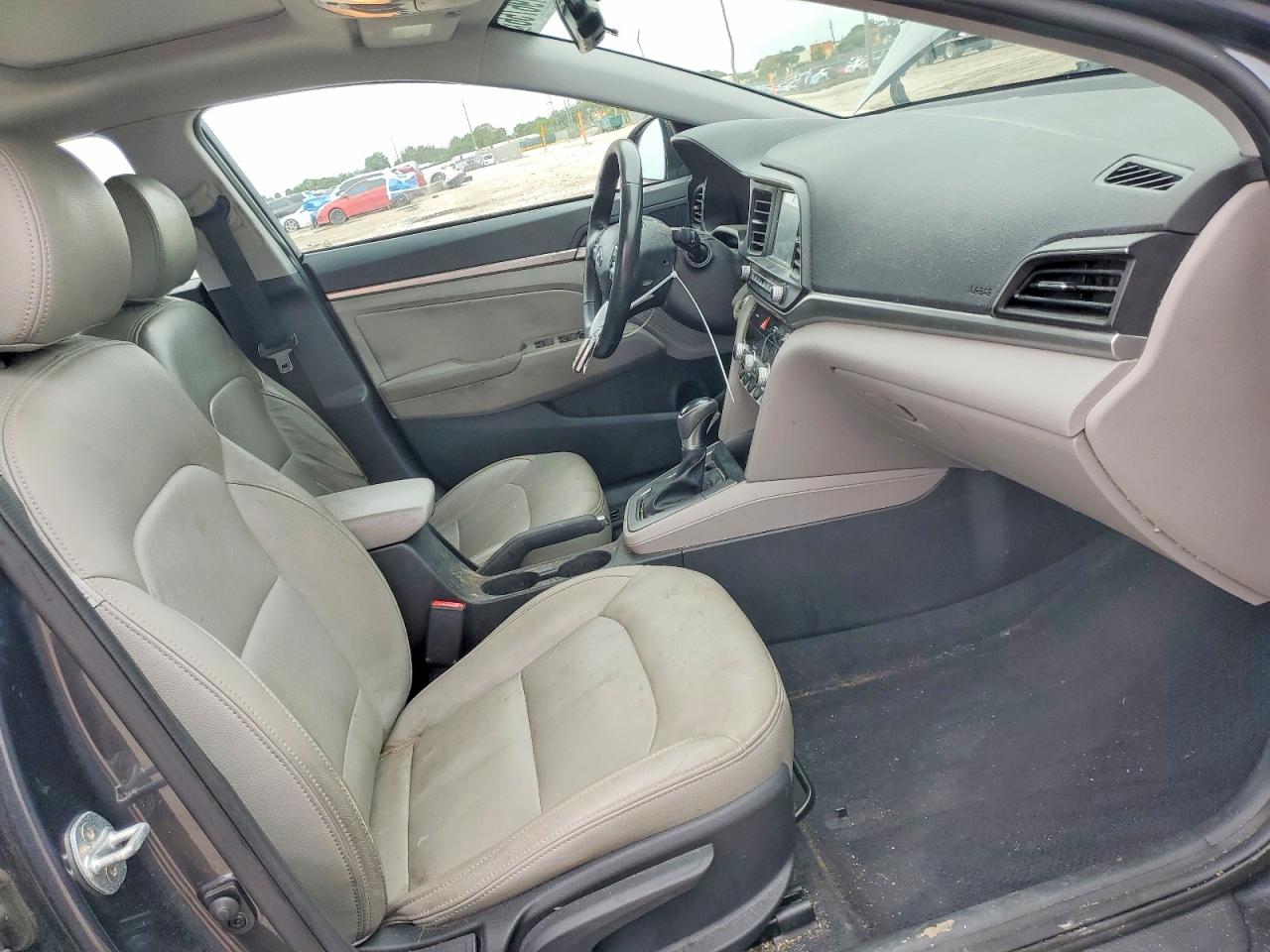 2020 HYUNDAI ELANTRA VALUE EDITION photo 7
