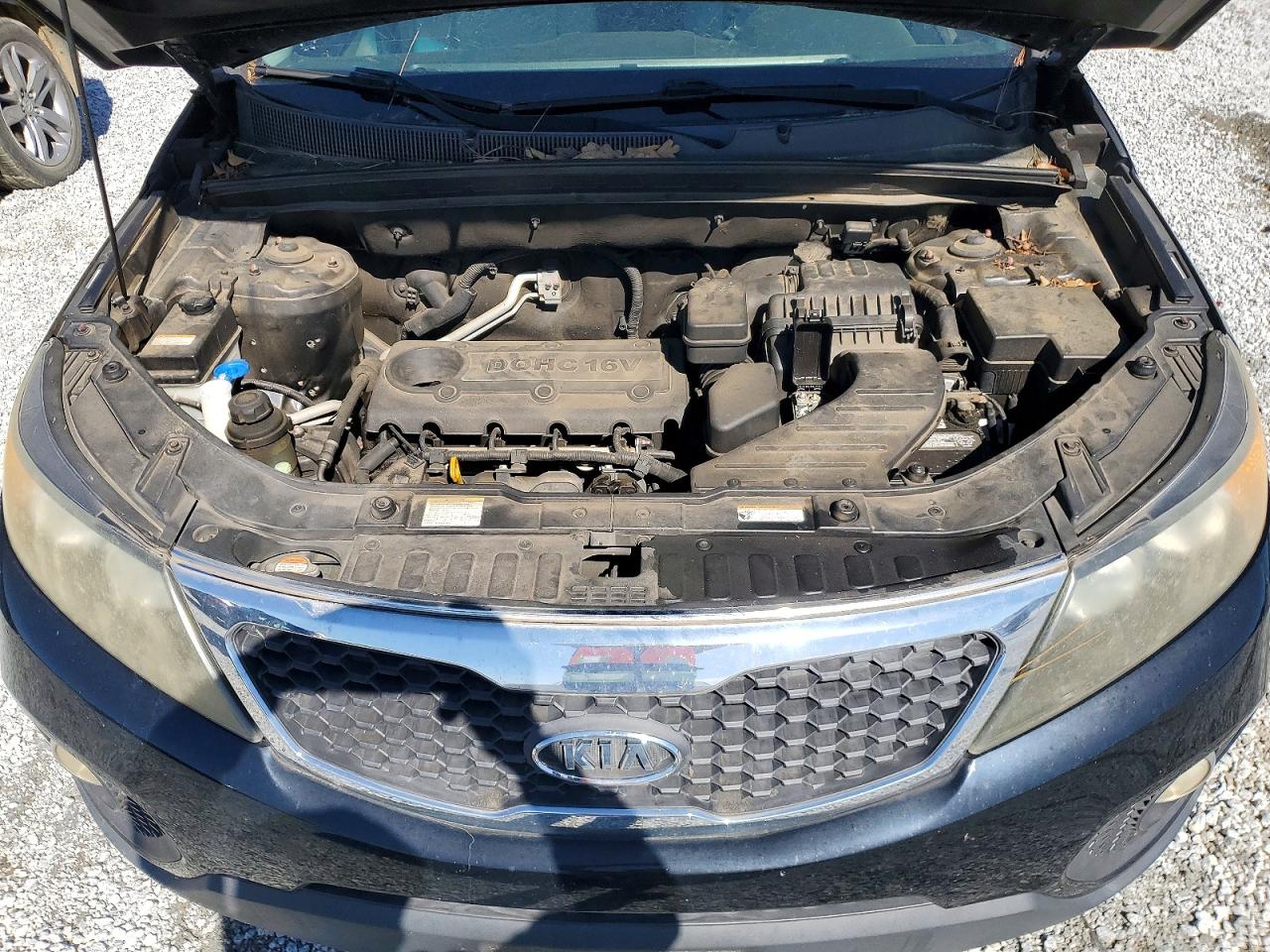 2011 KIA SORENTO LX photo 23