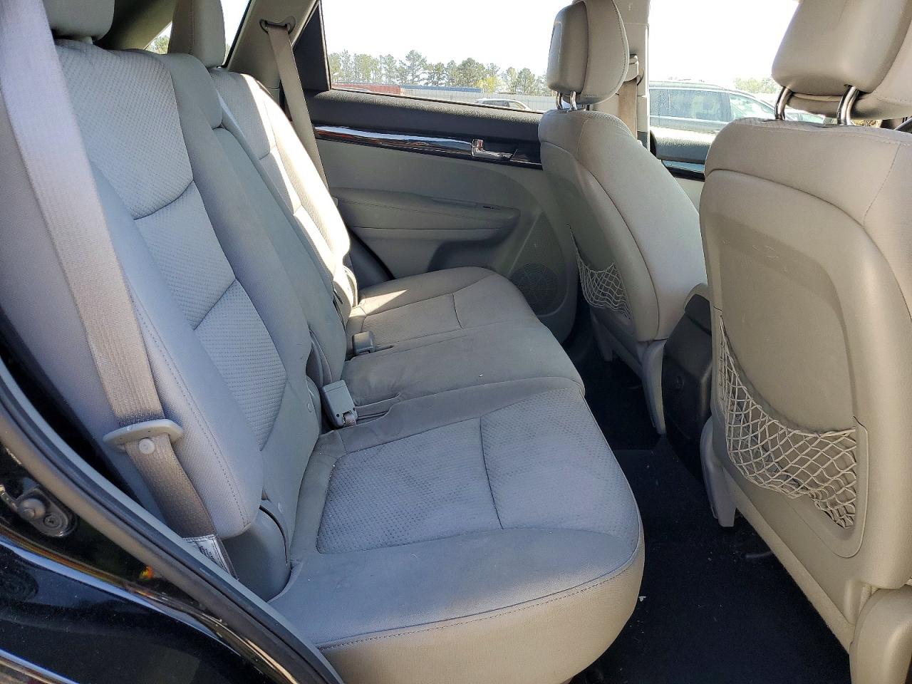 2011 KIA SORENTO LX photo 21