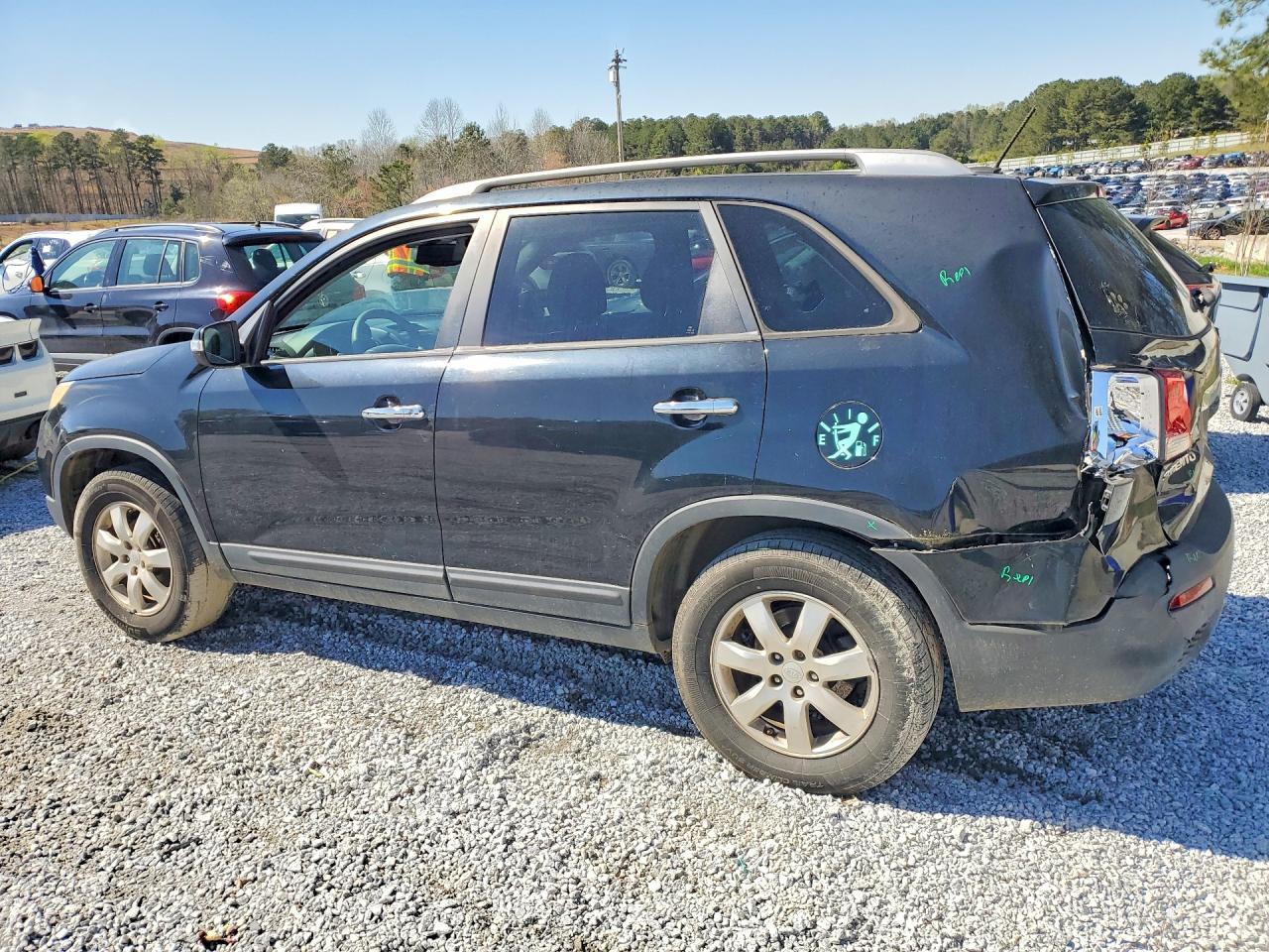 2011 KIA SORENTO LX photo 3