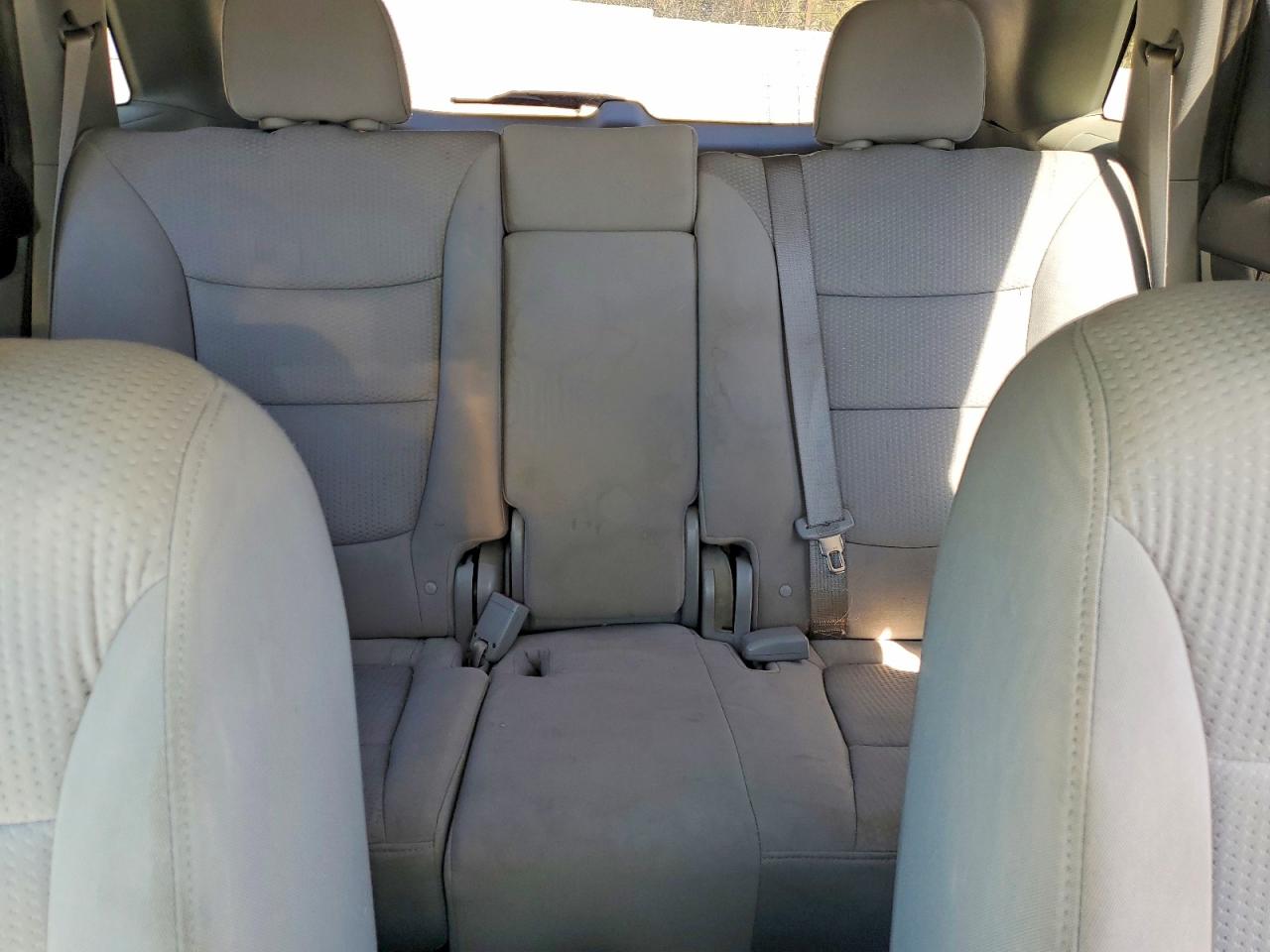 2011 KIA SORENTO LX photo 19
