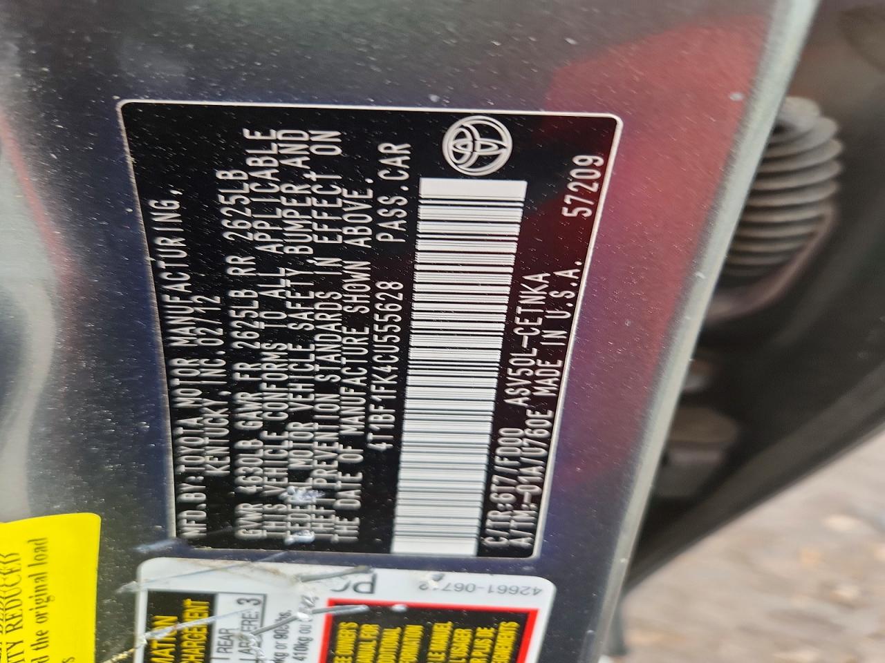 2012 TOYOTA CAMRY LE photo 12