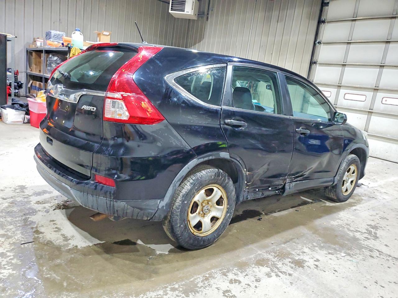 2016 HONDA CR-V LX photo 3