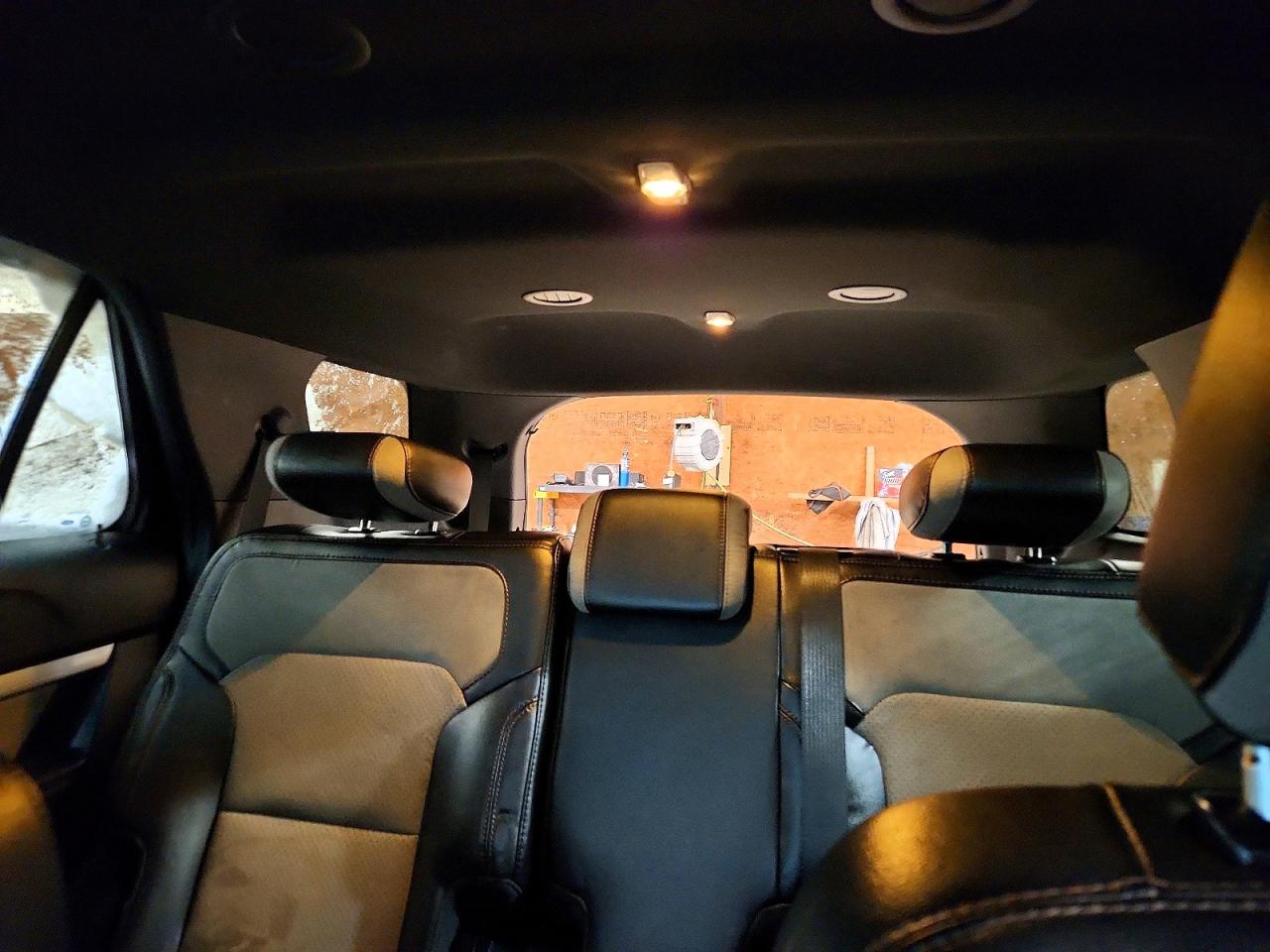 2017 FORD EXPLORER XLT photo 10