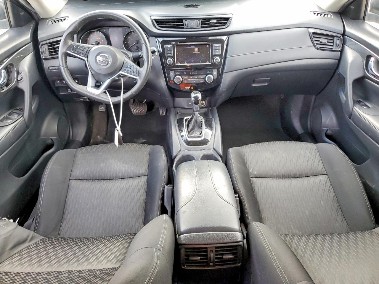 2019 NISSAN ROGUE SV photo 22