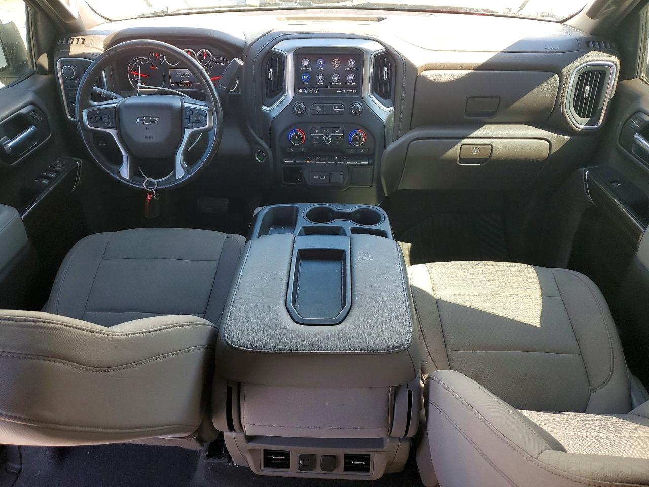 2020 CHEVROLET SILVERADO K1500 RST photo 15