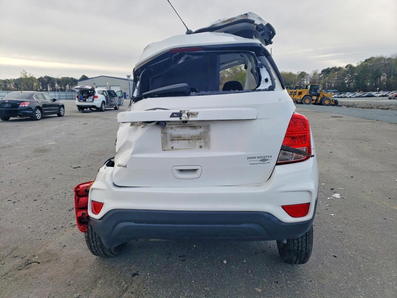 2019 CHEVROLET TRAX LS photo 11
