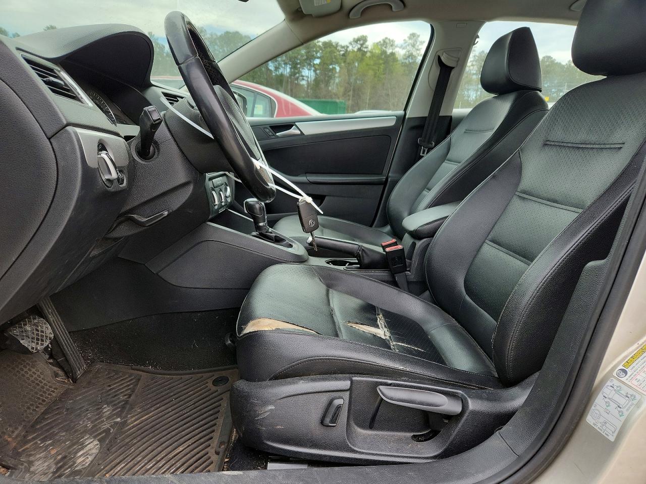 2013 VOLKSWAGEN JETTA SE photo 13