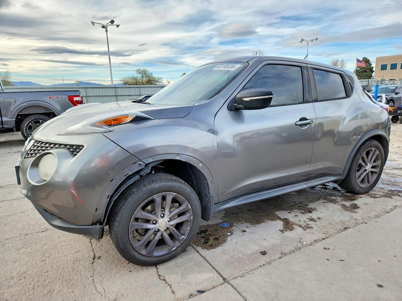 2015 NISSAN JUKE