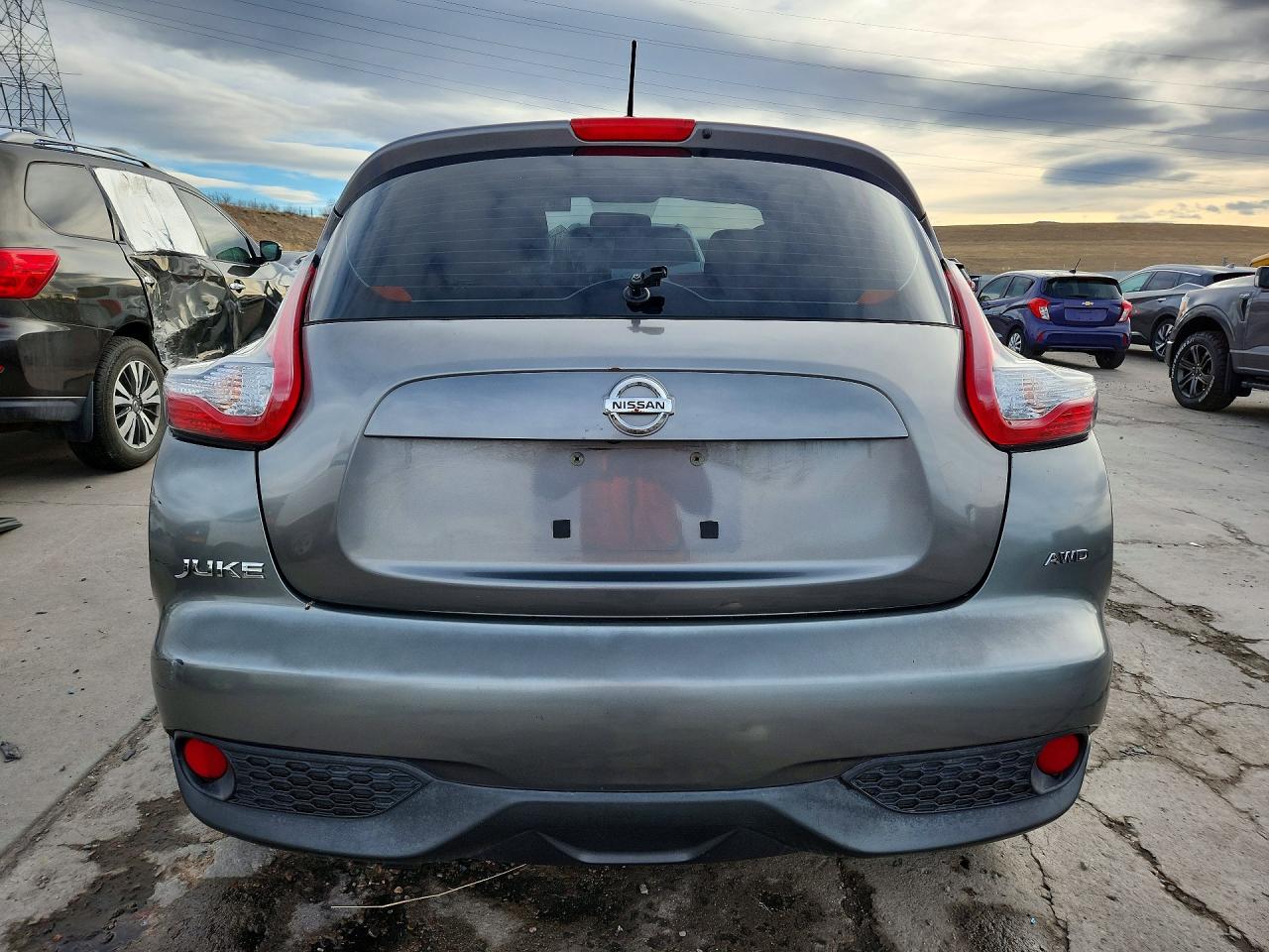 2015 NISSAN JUKE S photo 11