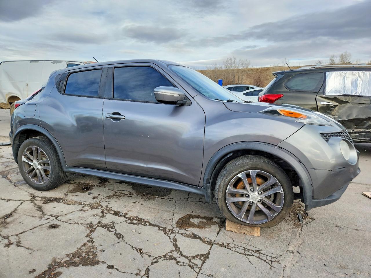 2015 NISSAN JUKE S photo 7