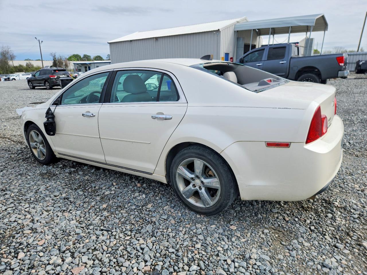 2012 CHEVROLET MALIBU 2LT photo 3