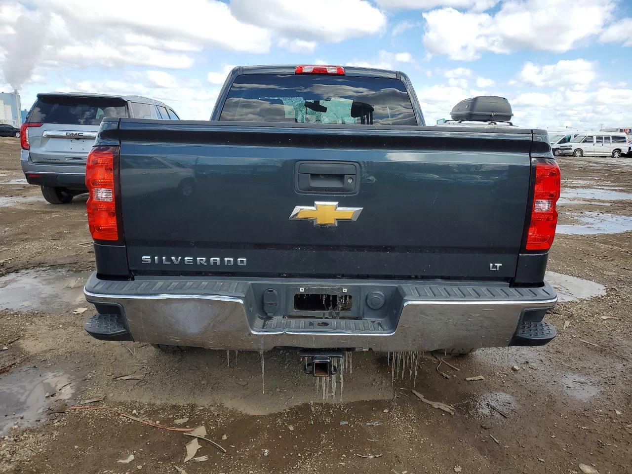 2018 CHEVROLET SILVERADO LT photo 16