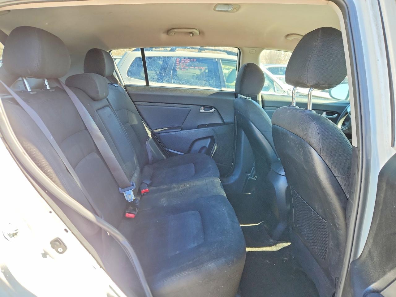2012 KIA SPORTAGE LX photo 11