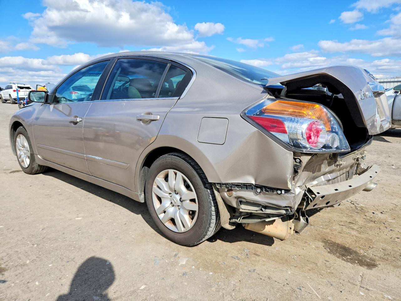 2012 NISSAN ALTIMA photo 2