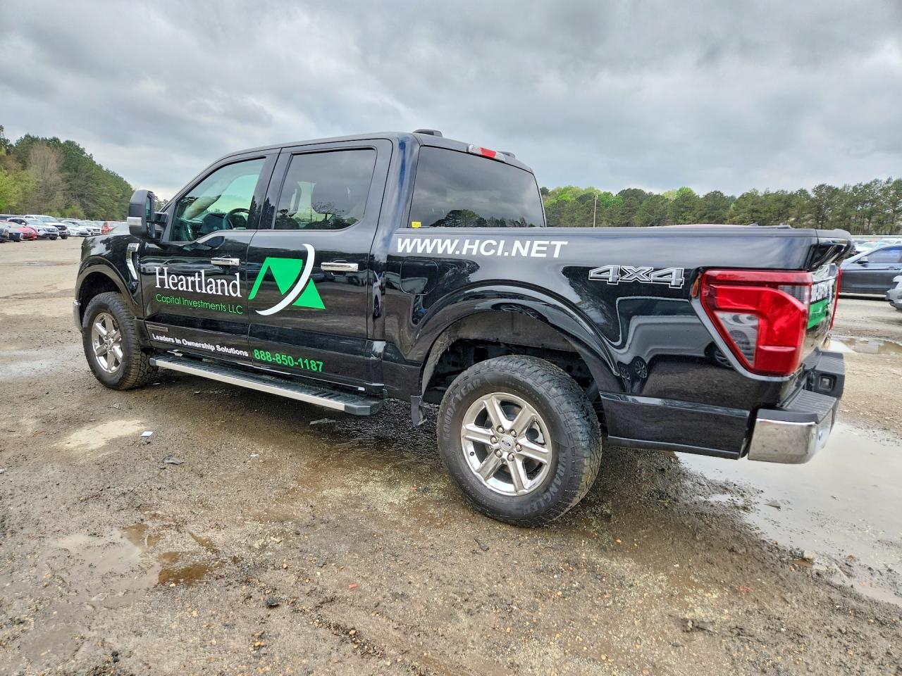 2025 FORD F150 XLT photo 3