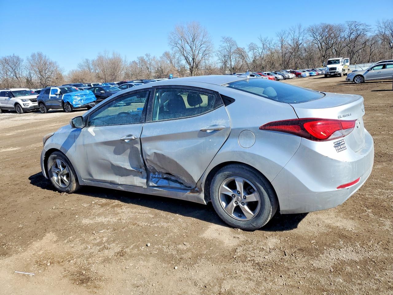 2014 HYUNDAI ELANTRA SE photo 2