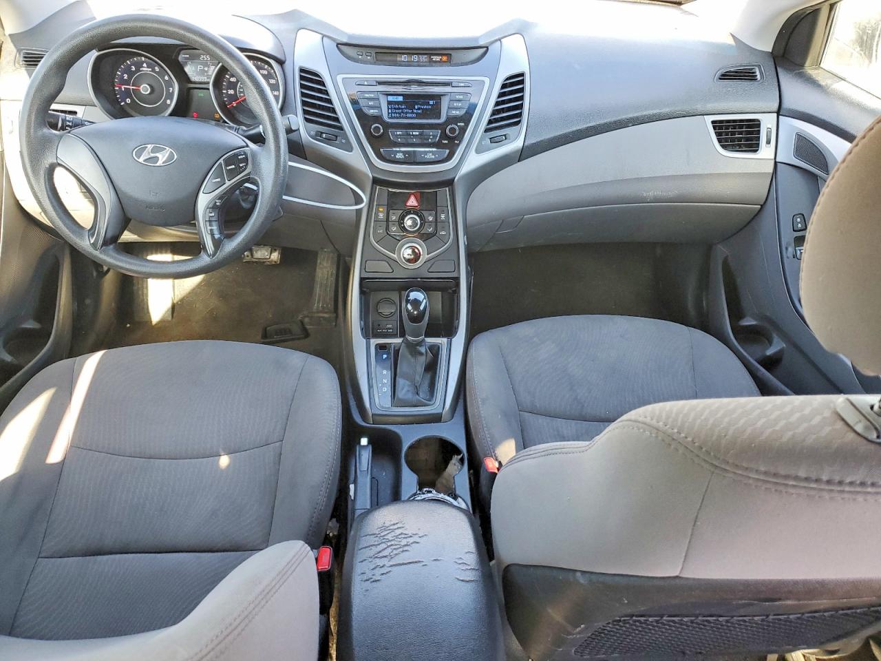 2014 HYUNDAI ELANTRA SE photo 8