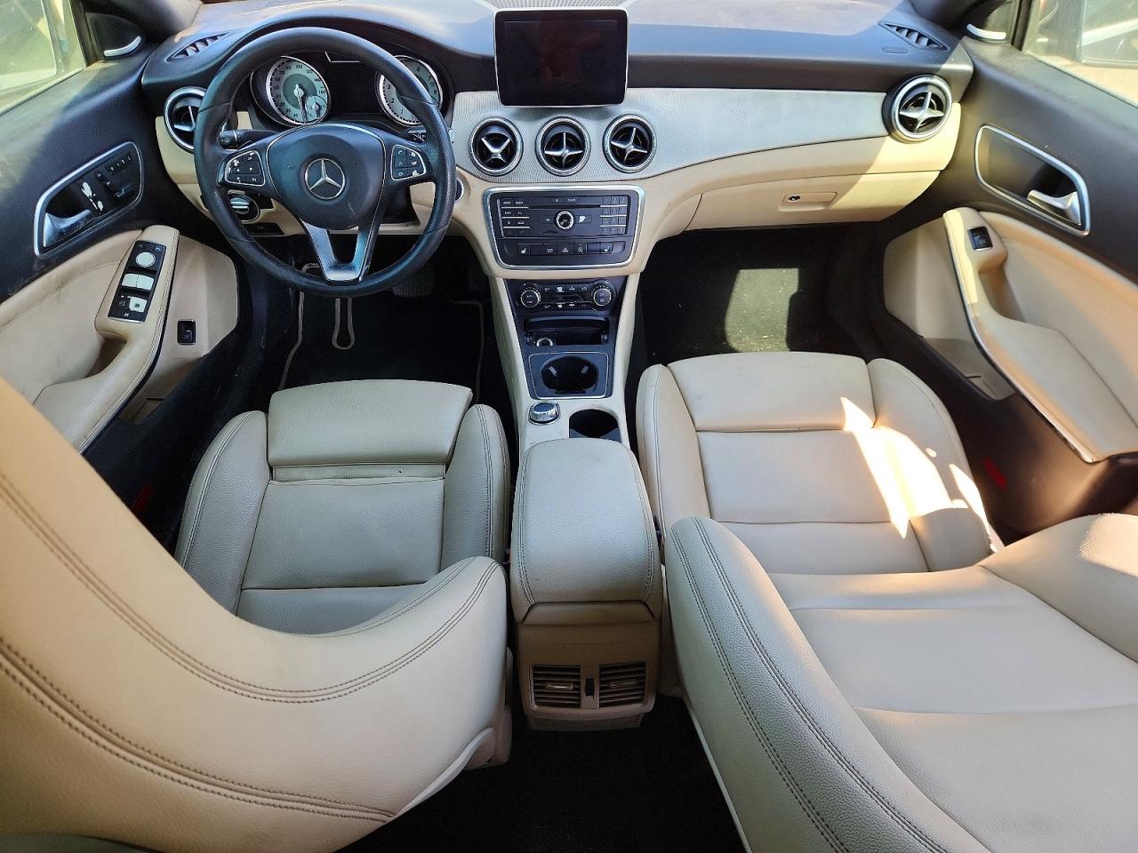 2016 MERCEDES-BENZ CLA 250 4MATIC photo 8