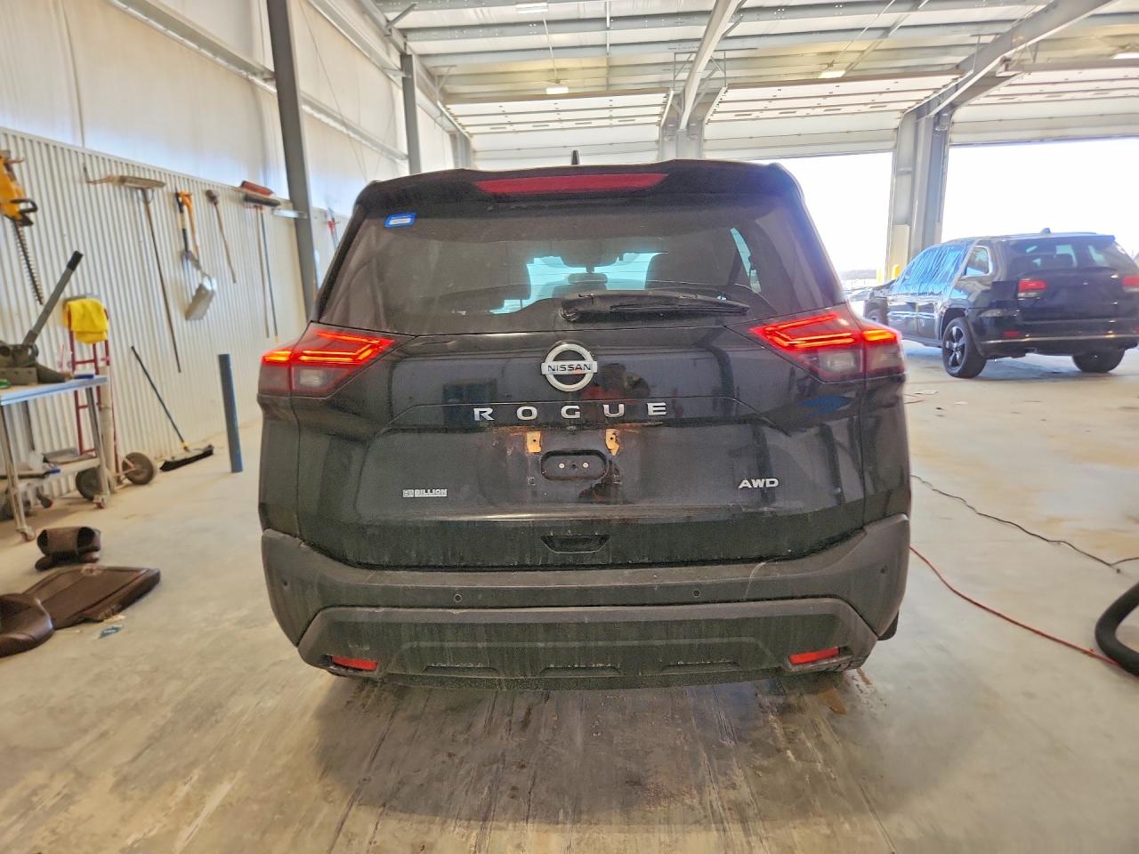 2021 NISSAN ROGUE S photo 16