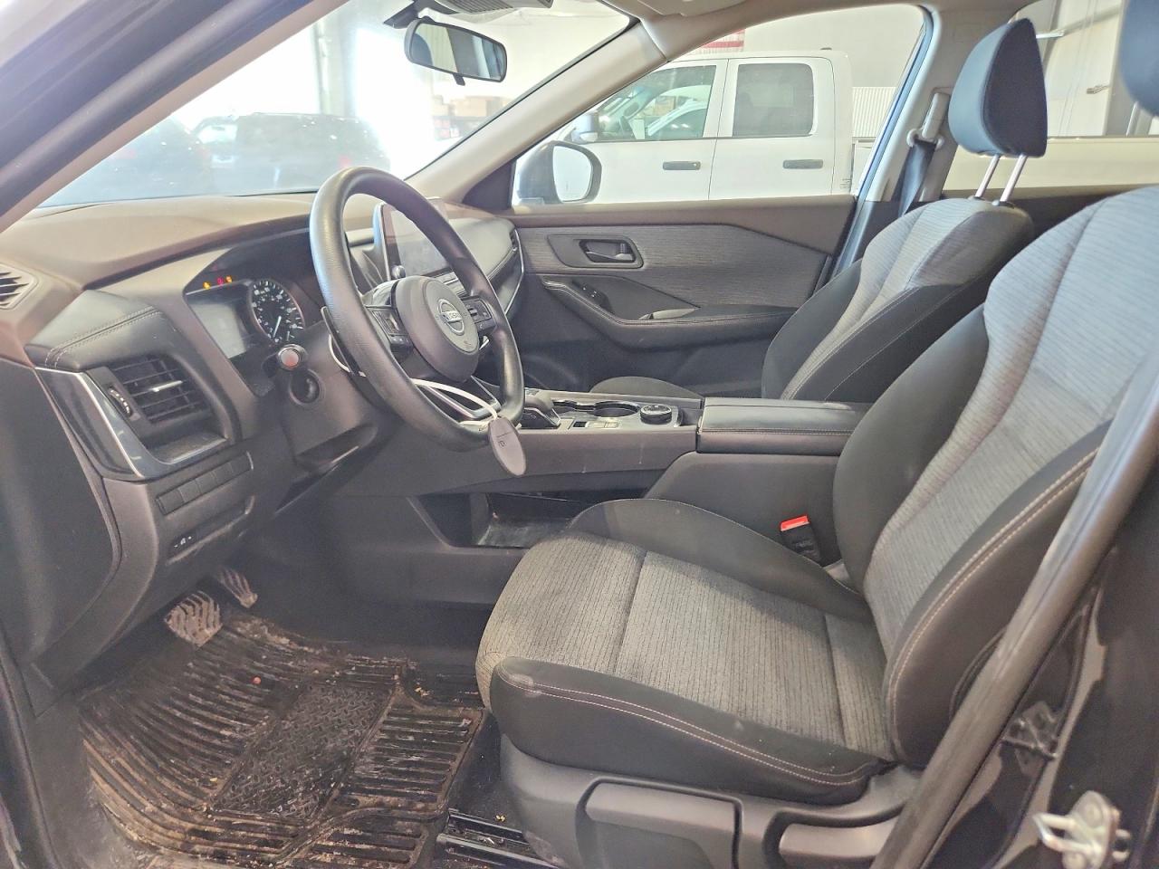 2021 NISSAN ROGUE S photo 19