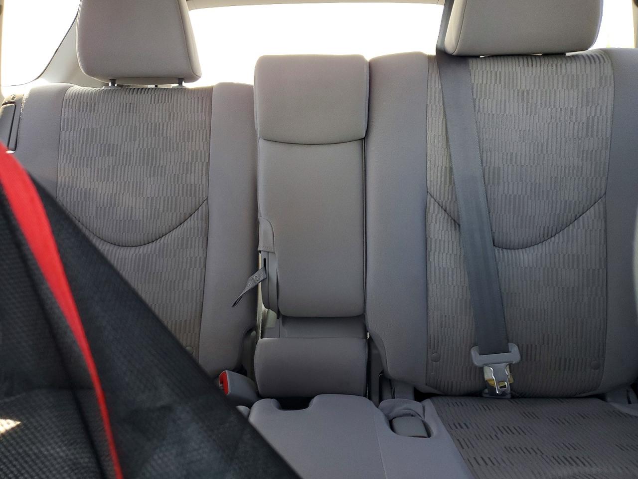 2012 TOYOTA RAV4 BASE photo 10